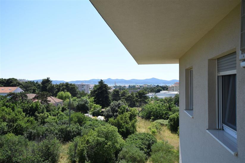 Apartment Teny