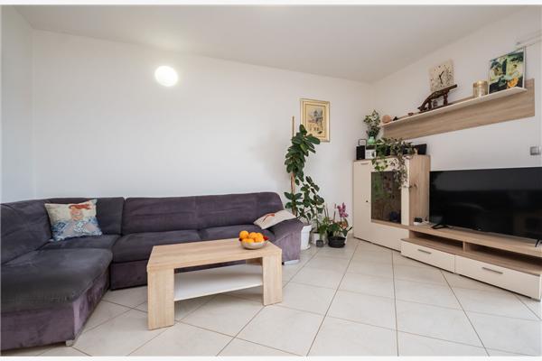 House K1, for 12 persons