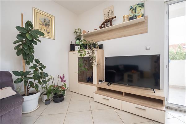 House K1, for 12 persons