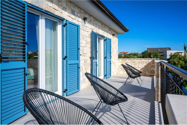 House K1, for 8 persons