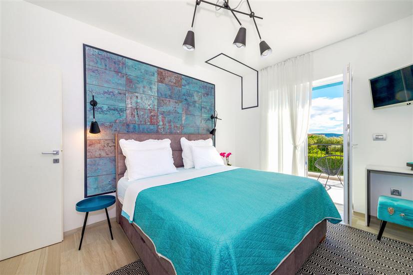 House K1, for 8 persons