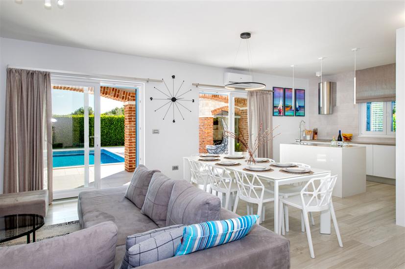 House K1, for 8 persons