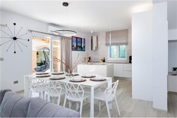 House K1, for 8 persons