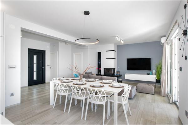 House K1, for 8 persons