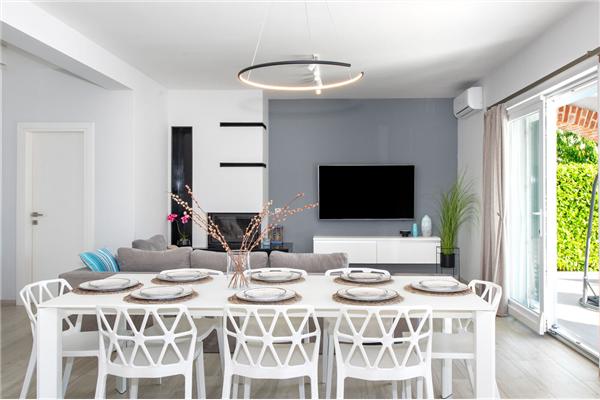 House K1, for 8 persons