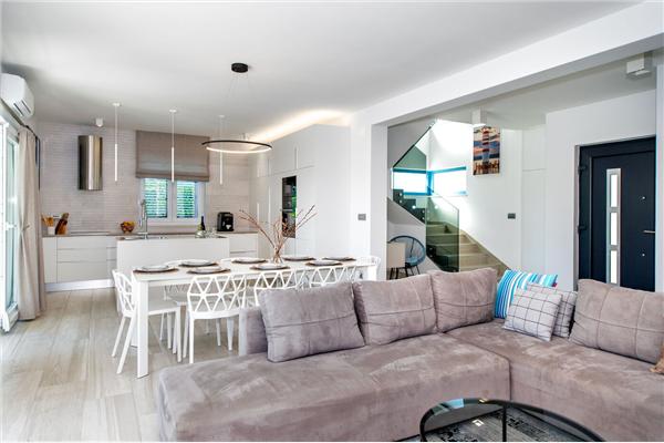 House K1, for 8 persons