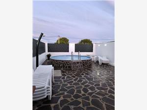 Apartment Snjezana Marina, Size 113.00 m2, Accommodation with pool