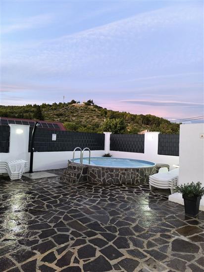 Apartment Snjezana