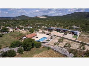 Mobile home Banovi dvori III Tisno - island Murter, Size 41.00 m2, Accommodation with pool