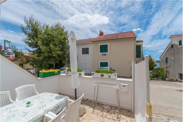 Apartment A1, for 3 persons