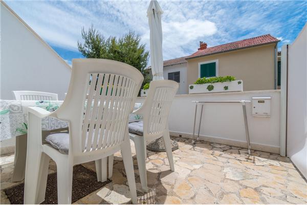 Apartment A1, for 3 persons