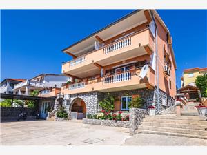 Apartments Skrabonja Dobrinj - island Krk, Size 90.00 m2, Airline distance to town centre 500 m