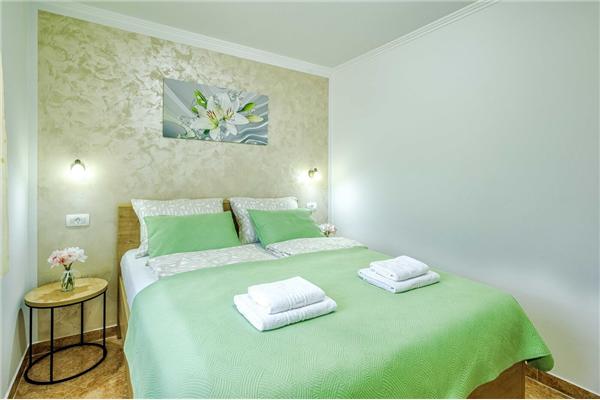 Apartment A1, for 6 persons