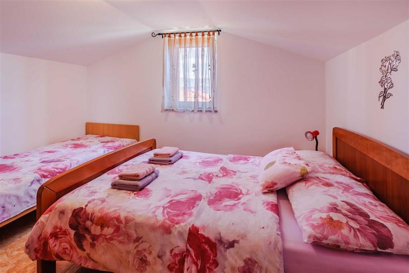 Apartment A1, for 6 persons