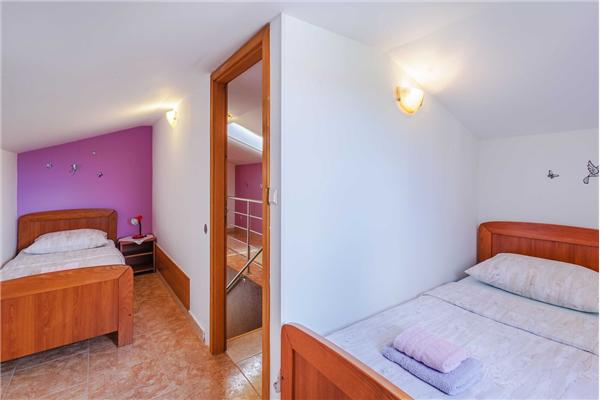 Apartment A1, for 6 persons