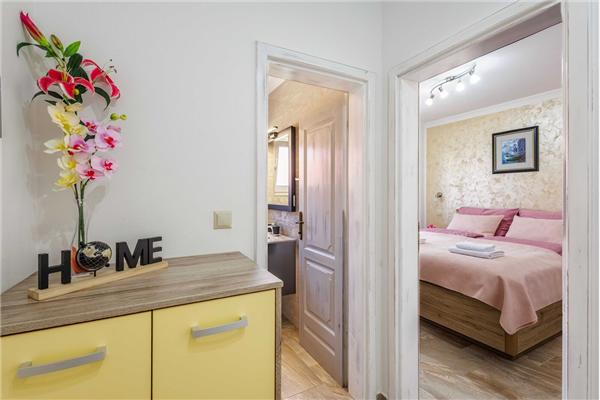 Apartment A2, for 4 persons