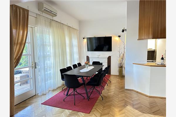 House K1, for 10 persons