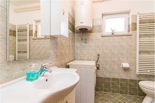 Apartment A2, for 3 persons