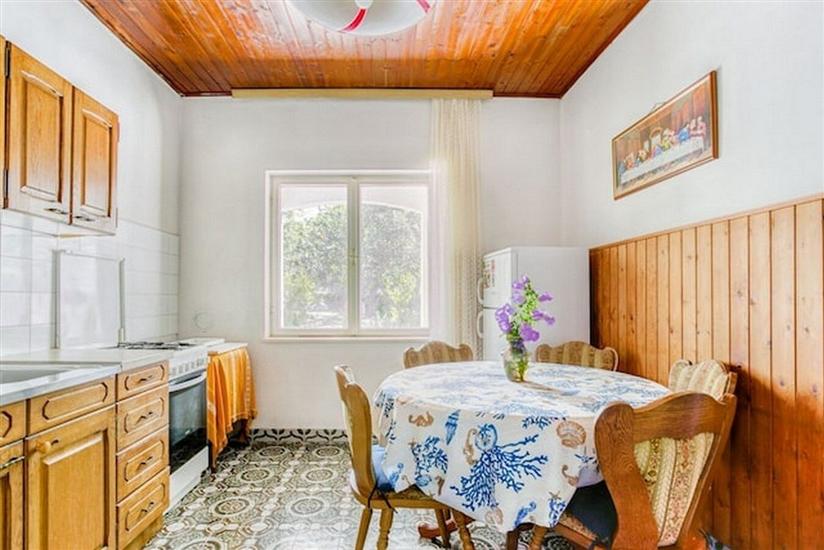 Apartment A1, for 6 persons