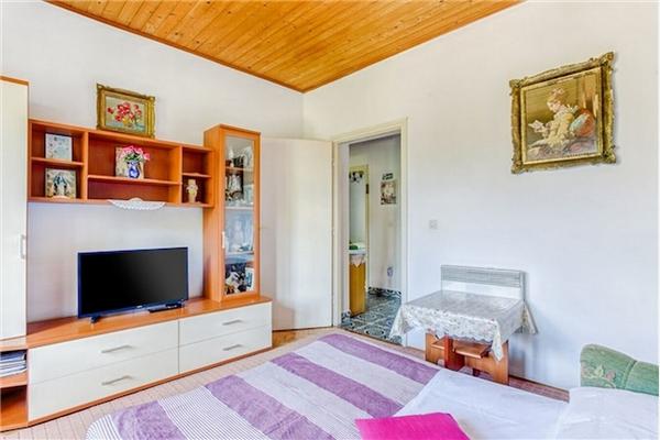 Apartment A1, for 6 persons