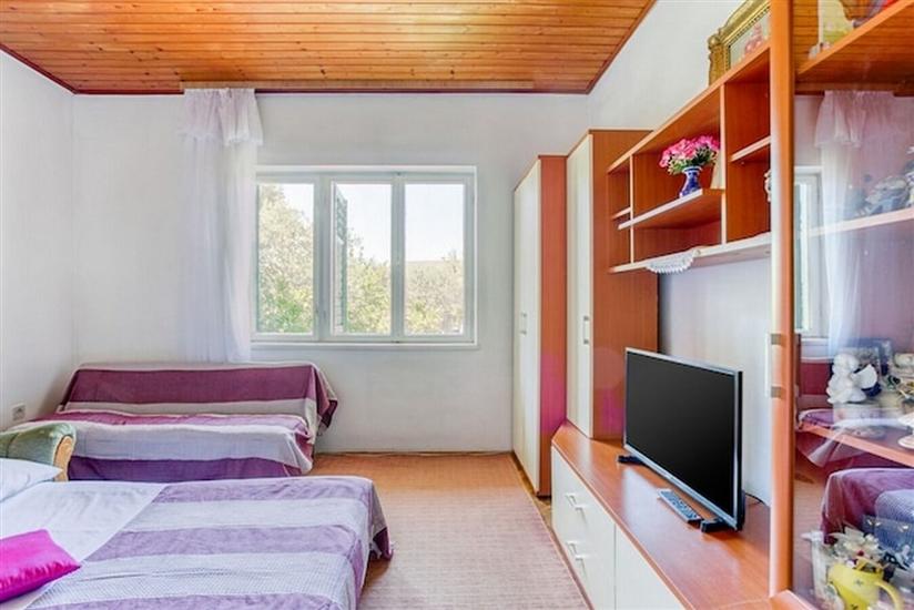 Apartment A1, for 6 persons