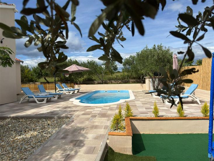Villa Mare with pool