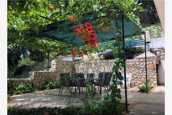 Apartment A1, for 6 persons