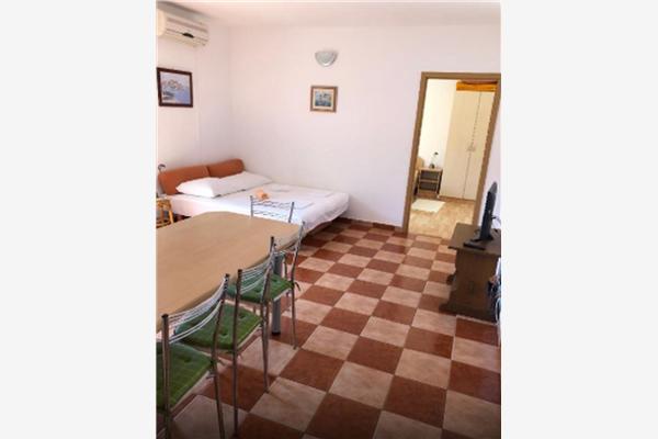 Apartment A4, for 4 persons