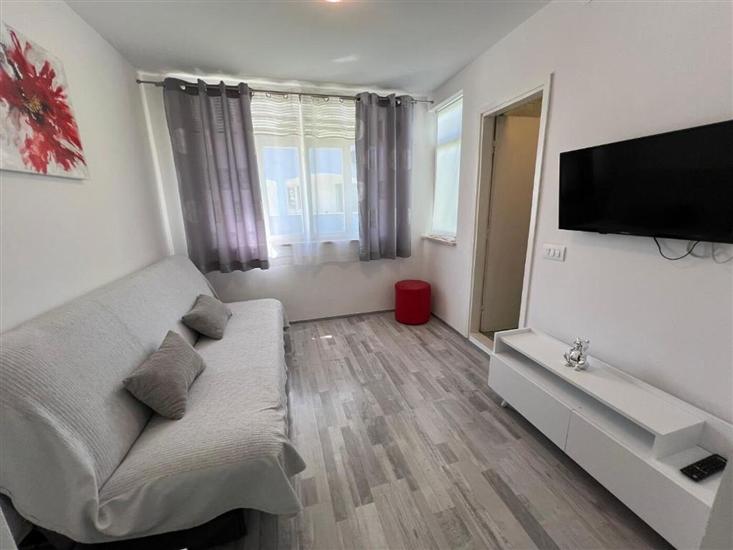 Apartment A1, for 6 persons