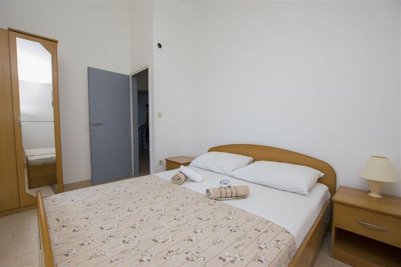 Apartment A4, for 4 persons