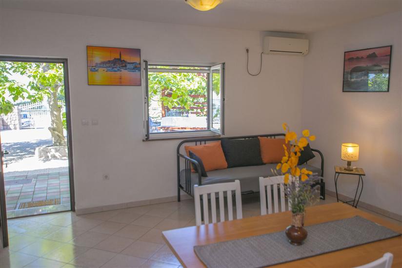 Apartment A1, for 4 persons