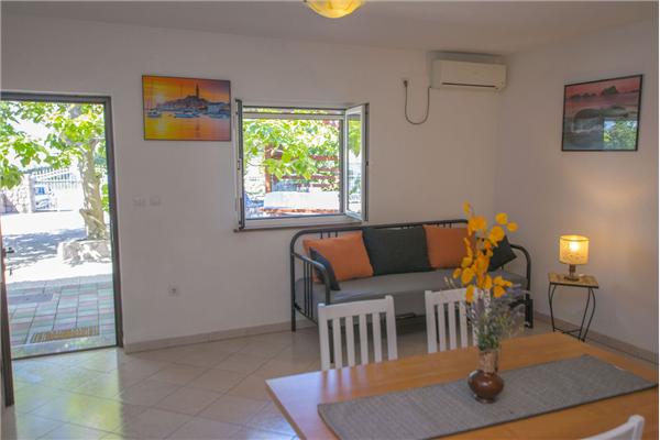 Apartment A1, for 4 persons