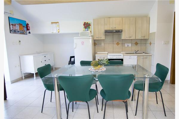 Apartment A2, for 4 persons