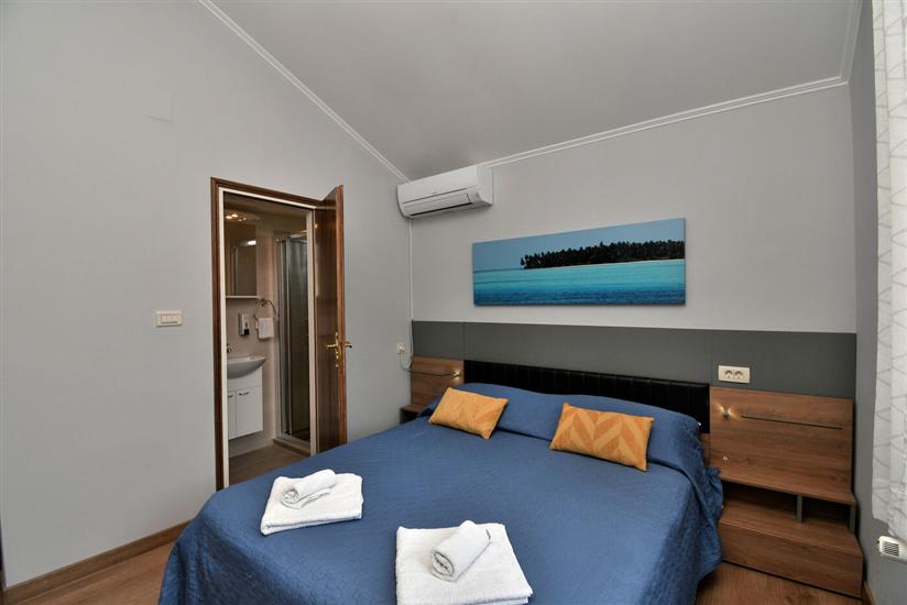 Apartment A1, for 6 persons