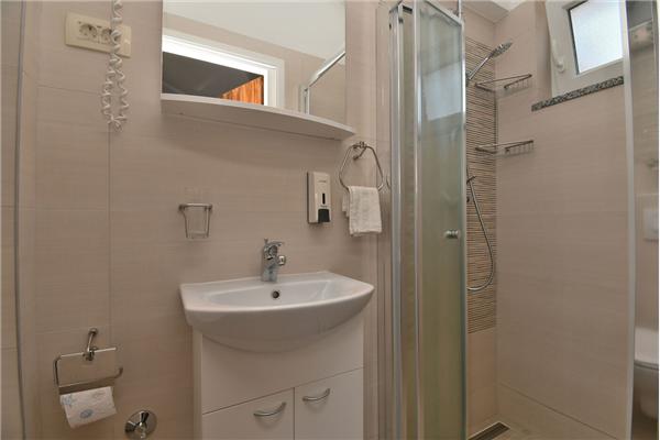 Apartment A1, for 6 persons