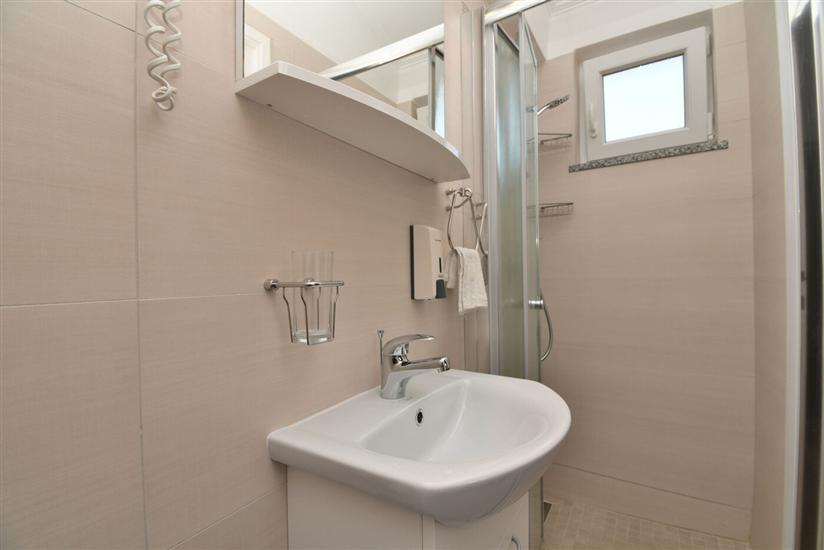 Apartment A1, for 6 persons