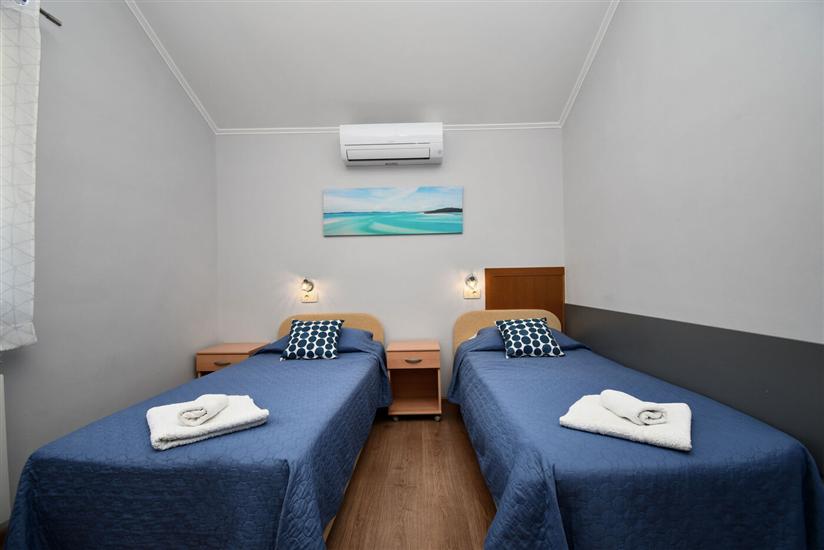 Apartment A1, for 6 persons