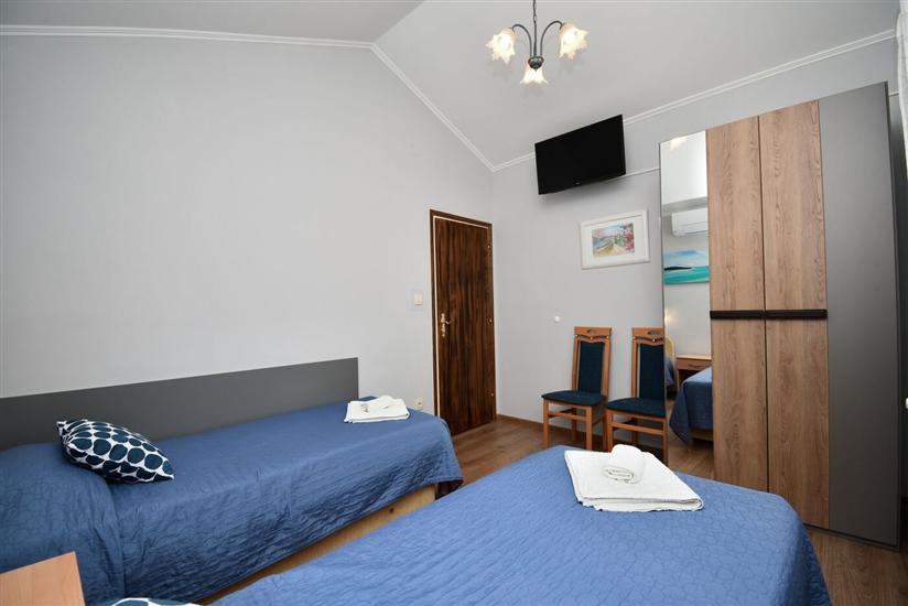 Apartment A1, for 6 persons