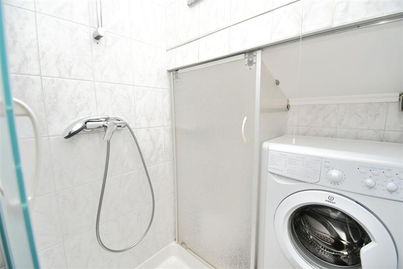 Apartment A1, for 6 persons