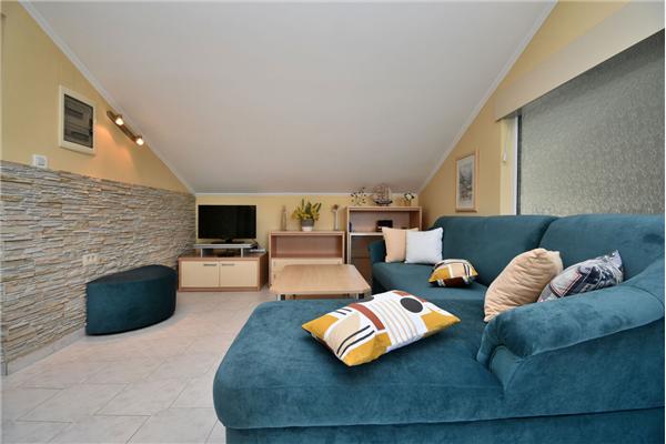 Apartment A1, for 6 persons