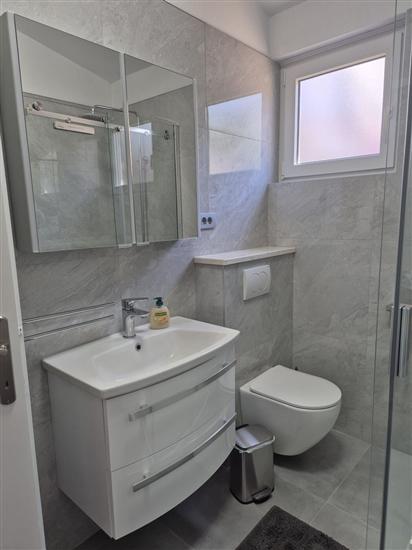 Apartment A2, for 8 persons