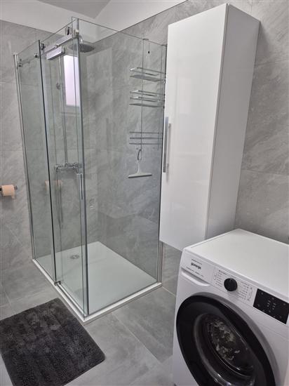 Apartment A2, for 8 persons