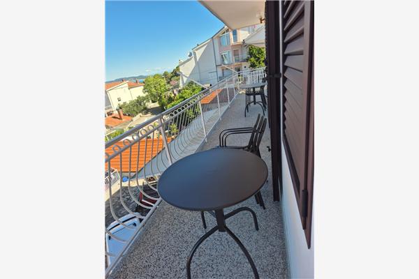 Apartment A2, for 8 persons