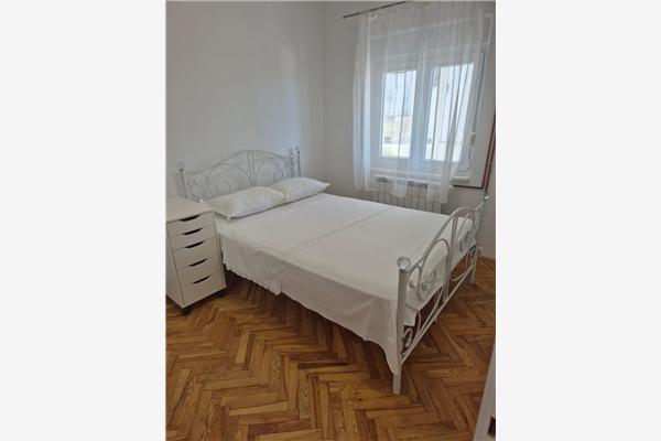 Apartment A2, for 8 persons