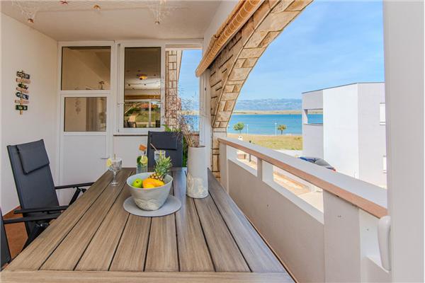 Apartment A1, for 4 persons