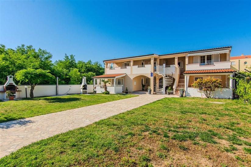 Apartments Juracak Josip i Mira