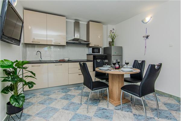 Apartment A1, for 4 persons
