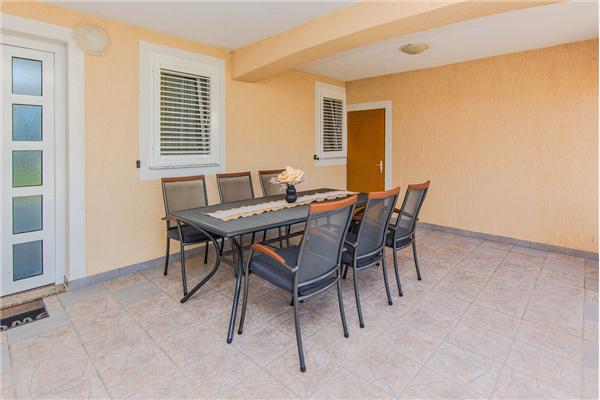 Apartment A1, for 4 persons