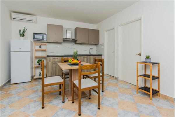 Apartment A2, for 3 persons