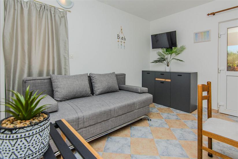 Apartment A2, for 3 persons